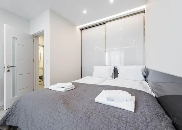 Apartament Sweet Tiny Center Space Warna