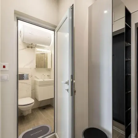 Sweet Tiny Center Space * Varna